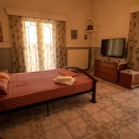 Aphrodite Villa *