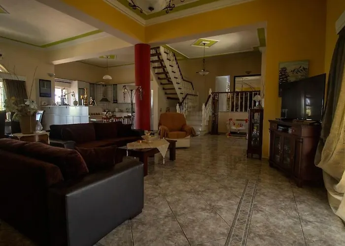 Aphrodite Villa *